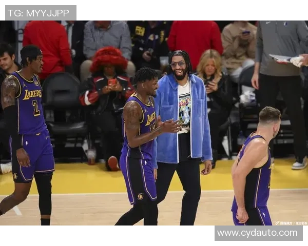 湖人对决小牛精彩赛事回顾与分析尽在优酷平台观看