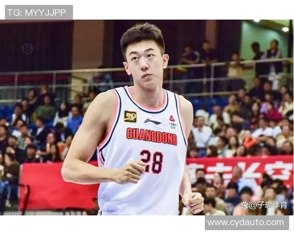 王少杰：从篮球新星到职业生涯巅峰的奋斗历程与成长故事