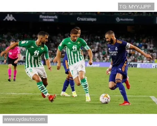 西班牙与比利亚雷亚尔精彩对决直播全程回顾与分析 西班牙与比利亚雷亚尔精彩对决直播全程回顾与分析