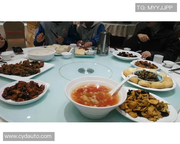 许钟豪的成长之路与奋斗精神探讨：从平凡到卓越的励志故事